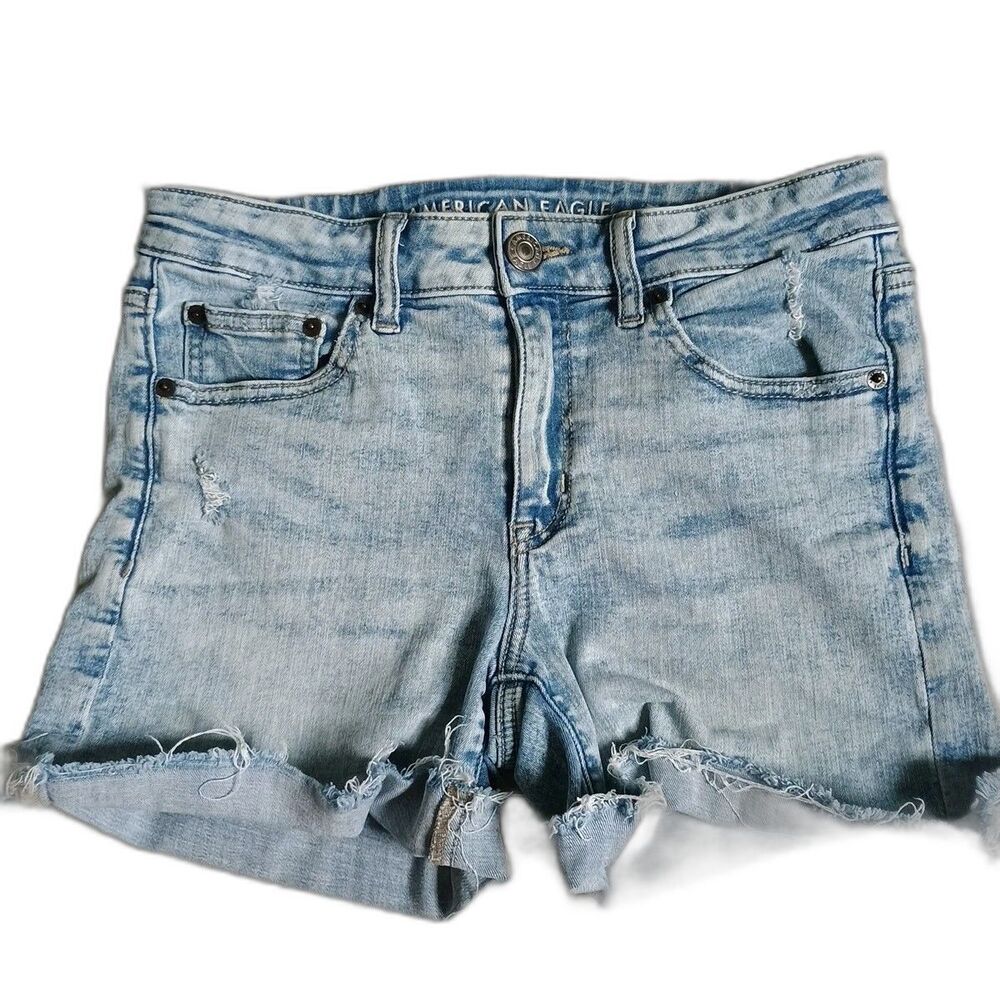 American Eagle Shorts Women’s Sz 6 Next Level Stretch Shortie Distressed MIDI